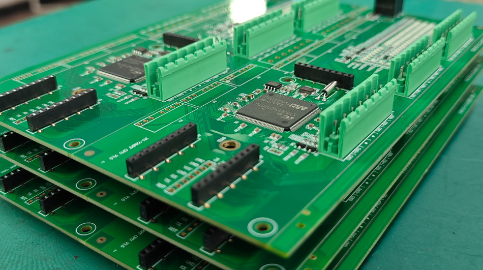 কিভাবে PCBA কারখানার কার্বন নির্গমন ব্যবস্থাপনা উৎপাদন খরচ প্রভাবিত করে?