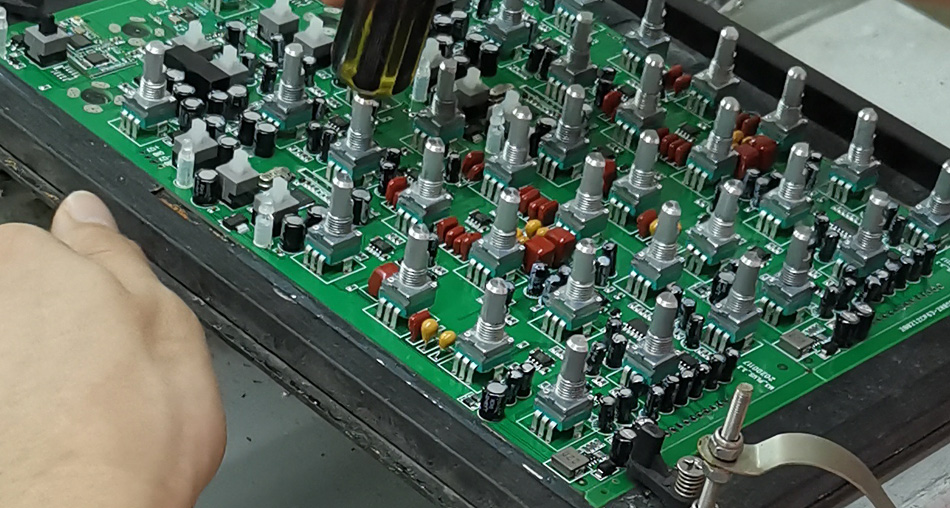 সাপ্লাই চেইন অপ্টিমাইজ করে কিভাবে PCBA কারখানার উৎপাদন খরচ কমানো যায়?