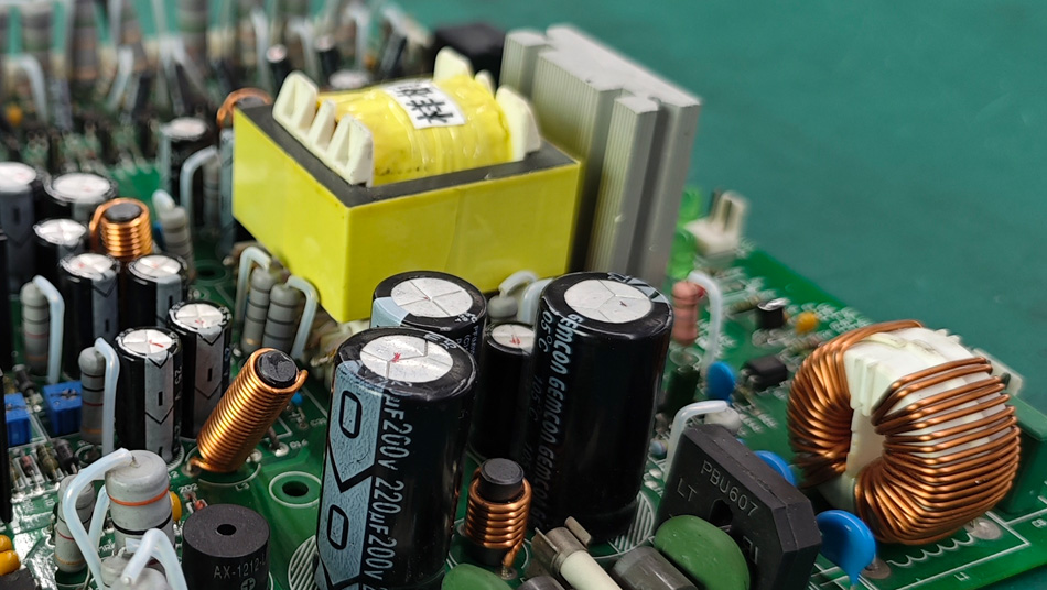 কিভাবে PCBA কারখানাগুলি স্বয়ংক্রিয় উৎপাদনের মাধ্যমে খরচ কমাতে পারে?