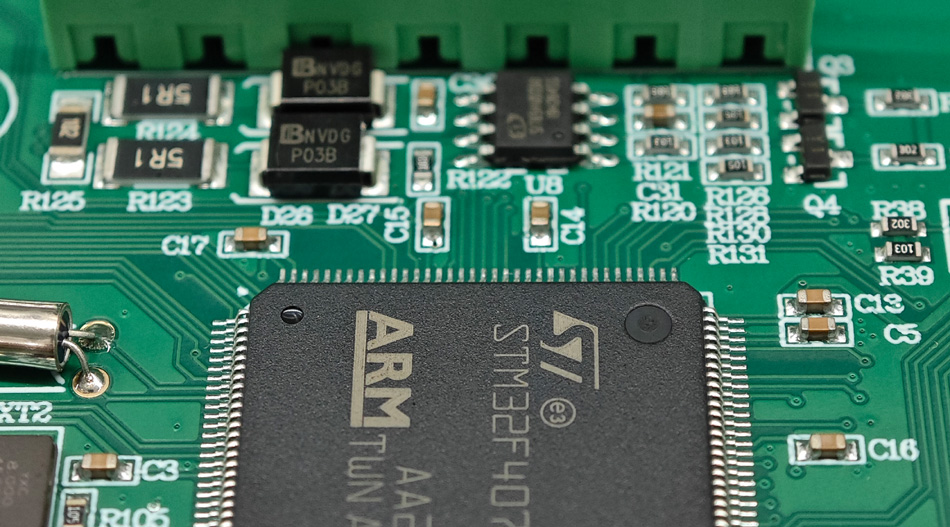 উচ্চ-নির্ভুল RCU PCBA প্রক্রিয়াকরণ: কোন প্রযুক্তিগত উদ্ভাবন শিল্পের মান পরিবর্তন করেছে?