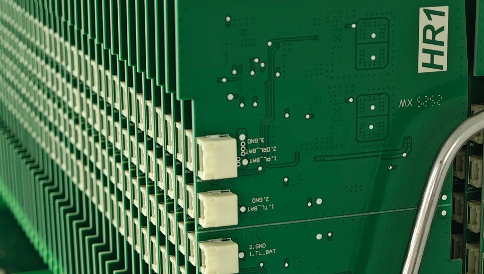 কিভাবে শিল্প নিয়ন্ত্রণ PCBA কারখানাগুলি রিয়েল-টাইম ডেটা পর্যবেক্ষণের মাধ্যমে মান নিয়ন্ত্রণ উন্নত করতে পারে?